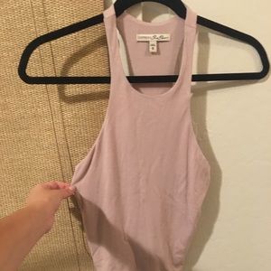 Express halter crop